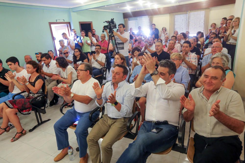 Investidura Paco Cámara como alcalde de Cox