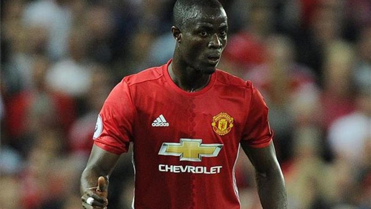 Bailly impresionó a los fans del Manchester United