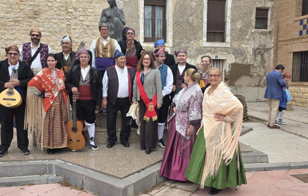 La jota no pudo faltar en el programa de fiestas. | SERVICIO ESPECIAL