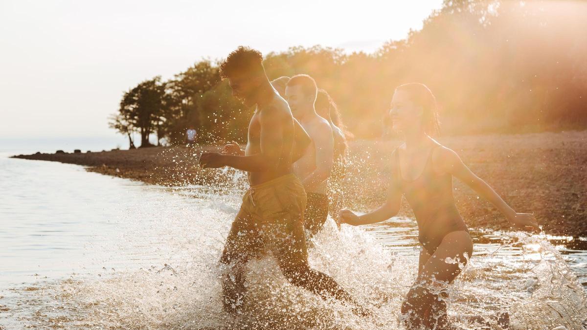 Viajar en verano sin arruinarse: estrategias efectivas para optimizar el presupuesto familiar
