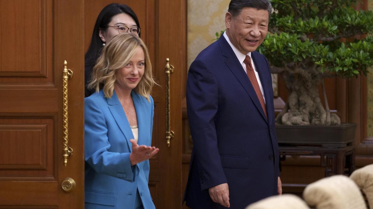Xi Jinping recibe a Meloni en Pekín en una visita para reactivar relaciones
