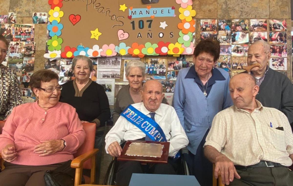 Celebración del 107 cumpleaños de Manuel Martínez Molezuelas. | Ch. S.