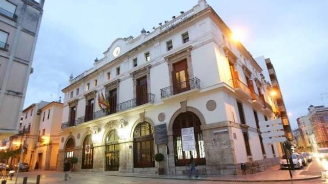 Más de 60 ayuntamientos se exponen a sanciones por no presentar sus presupuestos