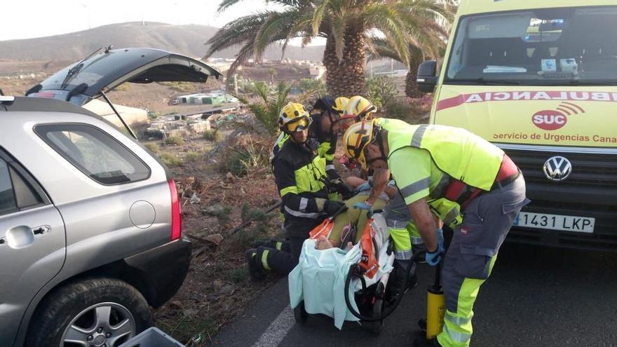 Una mujer resulta herida tras chocarse con una palmera en Gran Canaria