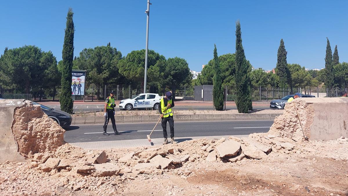 Con el derribo de los muros que hasta ahora separaban el Hospital Psiquiátrico de la calle, se ha dado el pistoletazo de salida a uno de los proyectos más ambiciosos del consistorio.