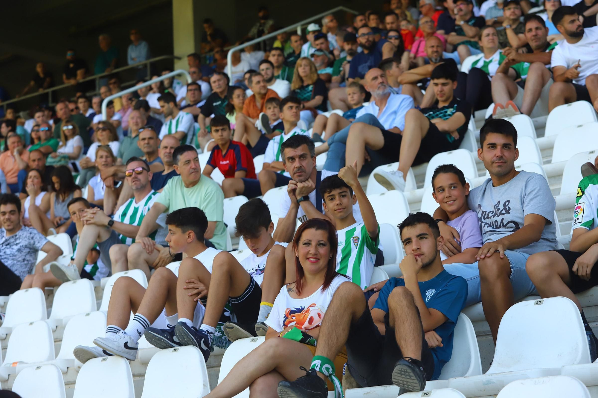 El derbi de play off entre el Córdoba B y el Ciudad de Lucena, en  imágenes