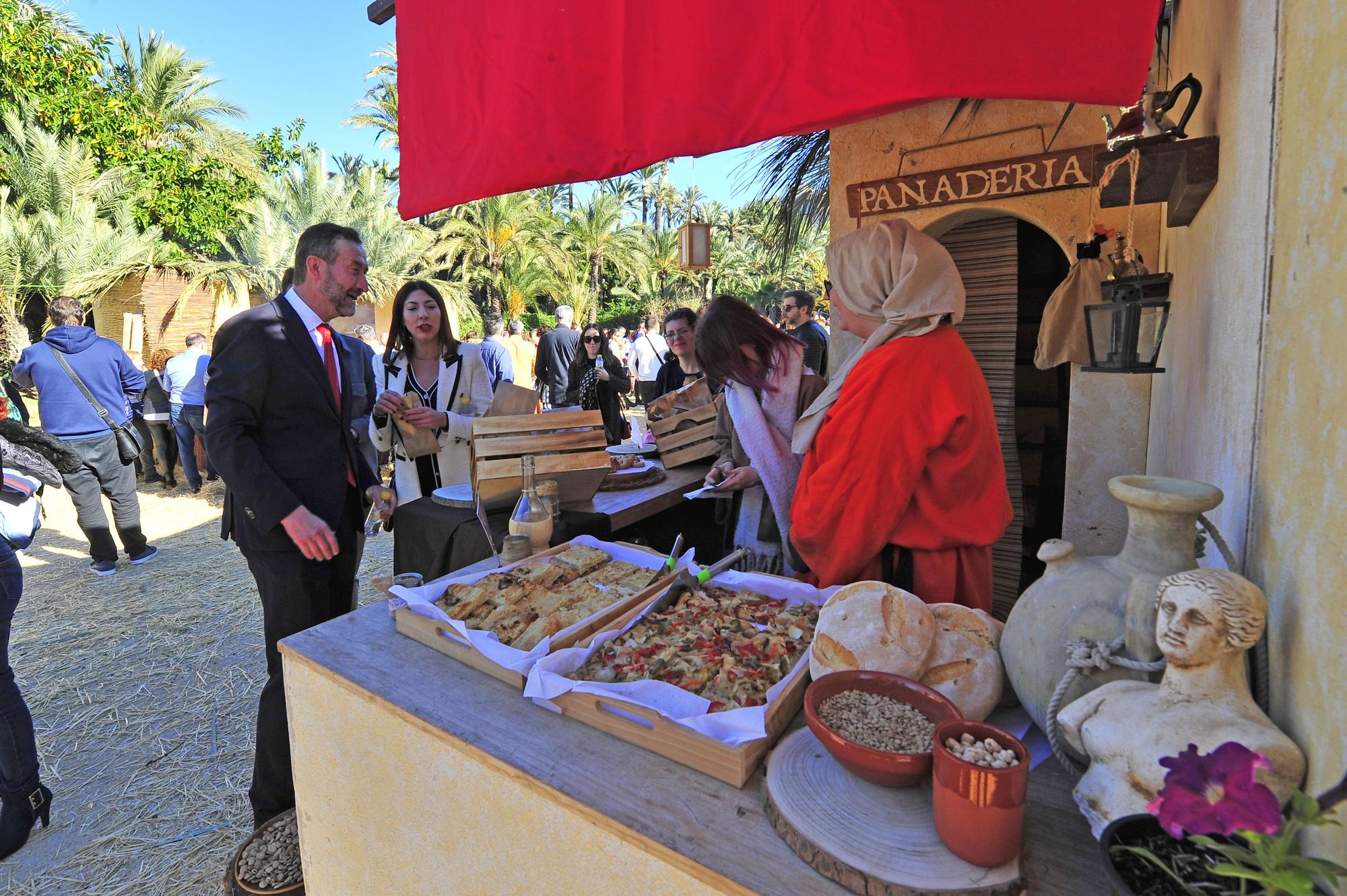 Pasen y vean: abre en Elche el Belén viviente