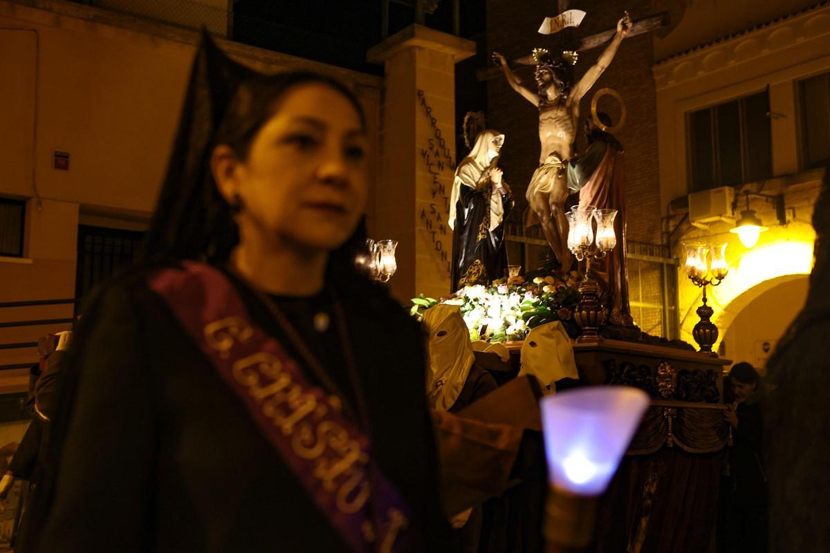 Cantos en Alcoy para rasgar el silencio