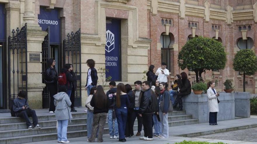 El género sigue marcando las carreras en la UCO
