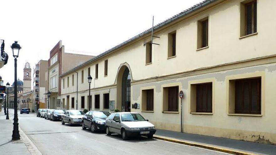De negar a las víctimas a contradecir al papa: lío por las placas del Patronato de la Mujer