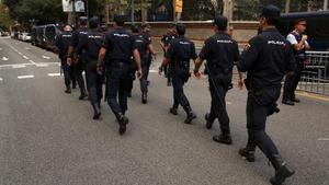 undefined40281931 barcelona 25 09 2017  pol tica   retirada de policias nacion181102225028