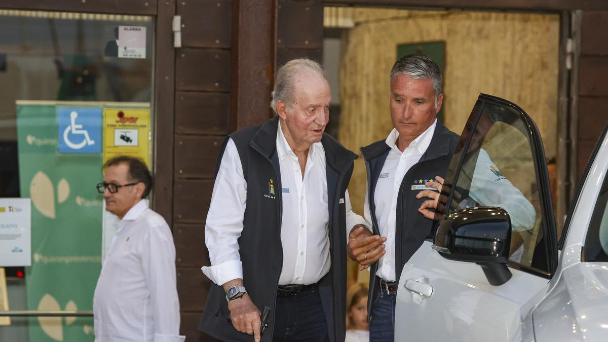 El Rey Juan Carlos en Sanxexo el 1 de octubre