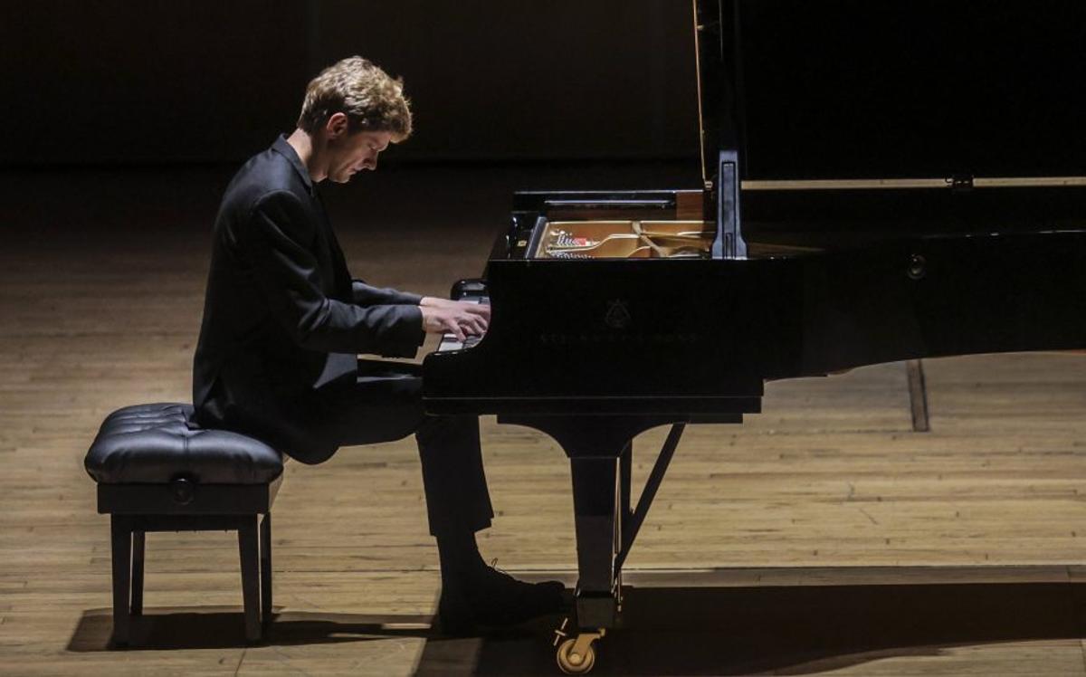 Jan Lisiecki, en las jornadas de piano. | IRMA COLLÍN