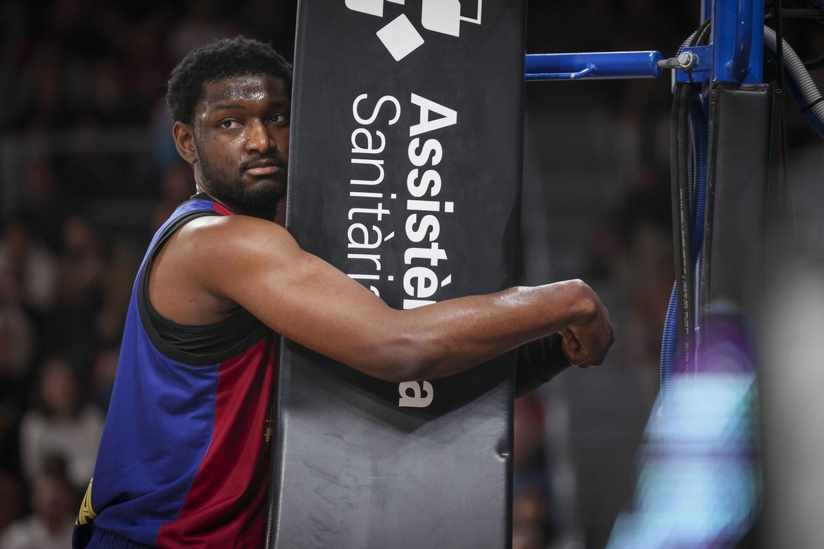 Chimezie Metu, desesperado durante el partido.