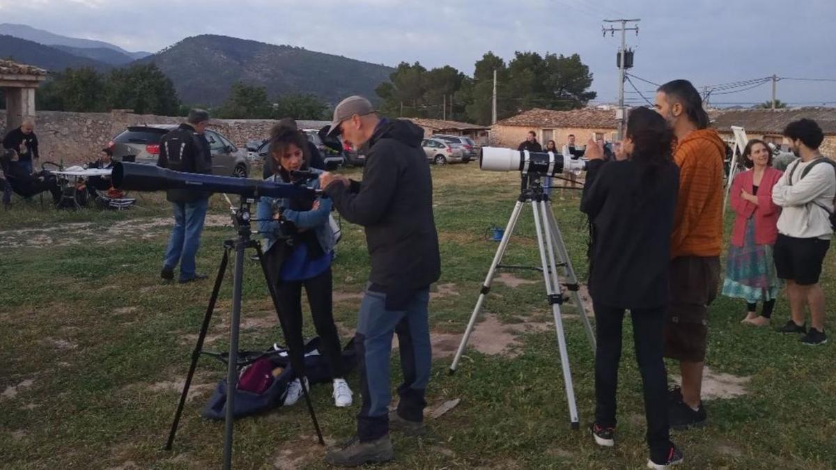 AstroMallorca vuelve a organizar plantadas de telescopios