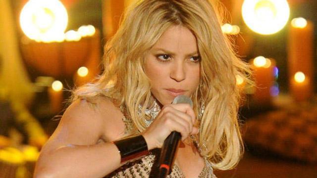 La cantante colombiana Shakira  durante una actuación