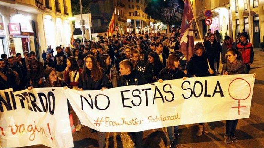 Más de 300.000 firmas en tres días para reformar los delitos sexuales en el Código Penal