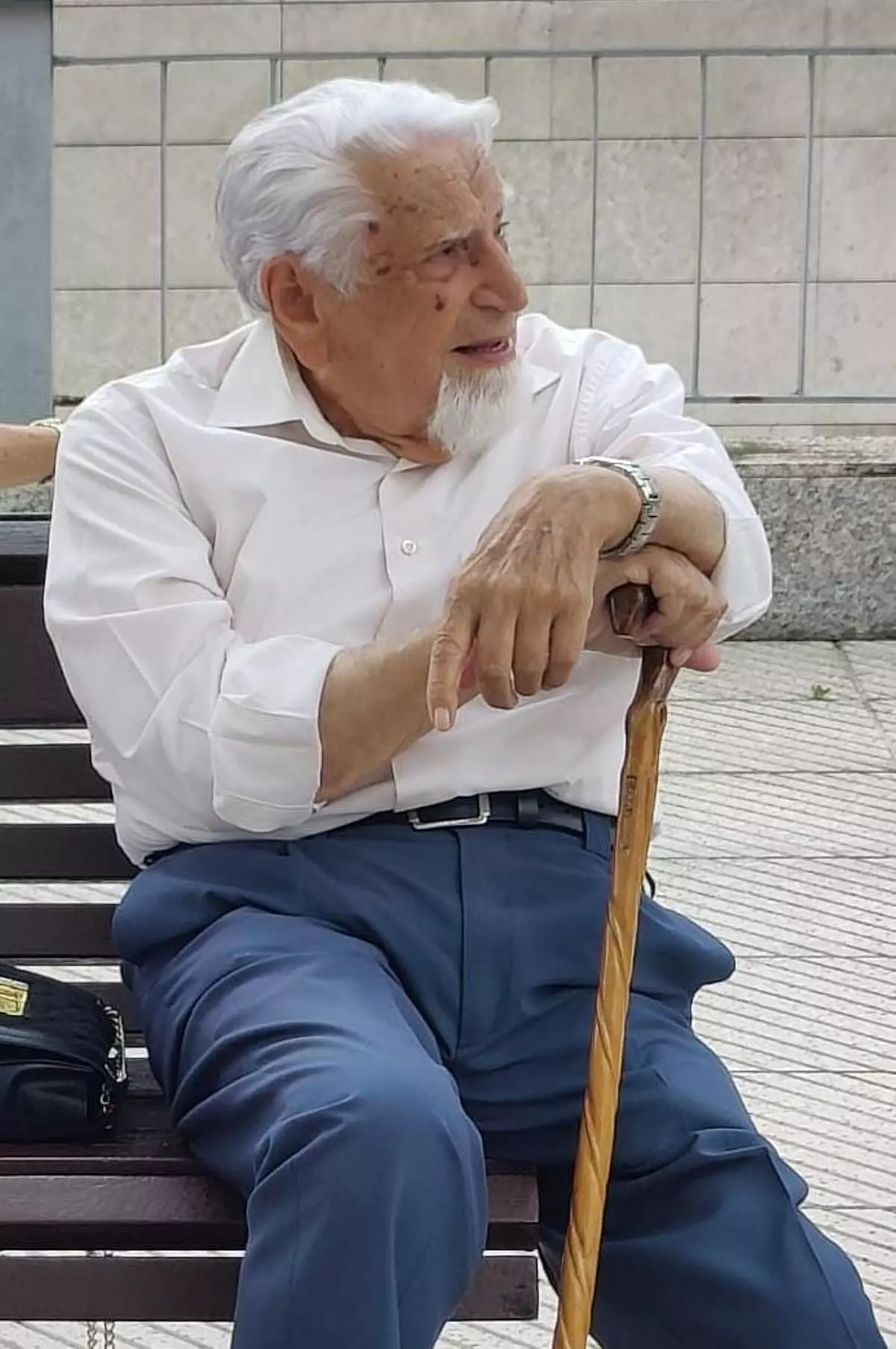 Fallece a los 93 años el peluquero y escultor Emilio García "Escotet", el asesor estético del "Oviedín del Alma"