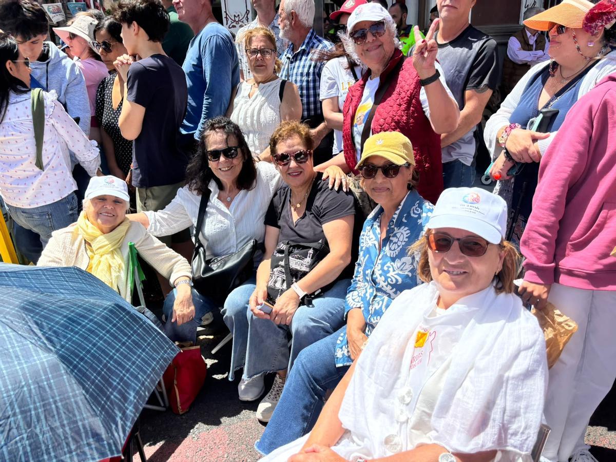 Desde las 7 de la mañana en la Catedral de Santa Ana para esperar al papa León XIV