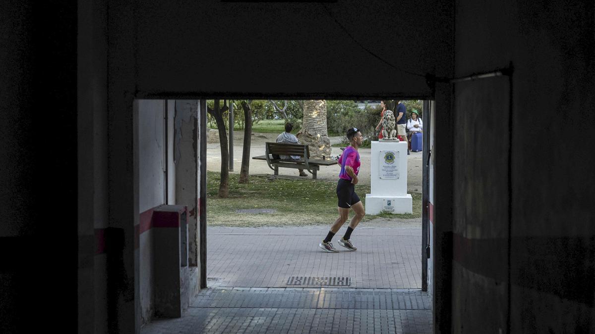 Las imágenes de las primeras horas tras el apagón en el centro de Málaga.