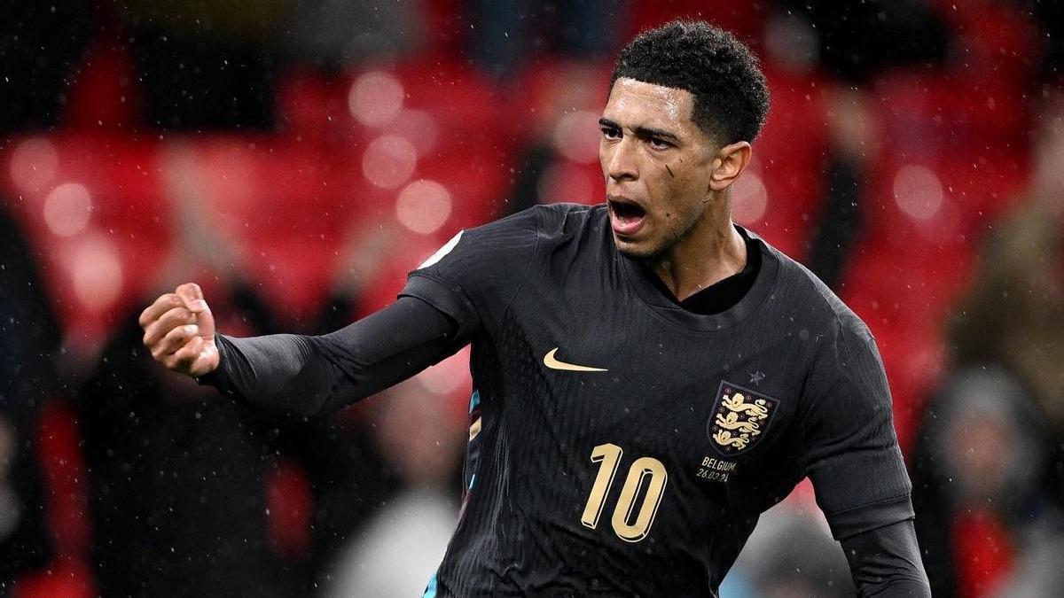 Jude Bellingham con Inglaterra