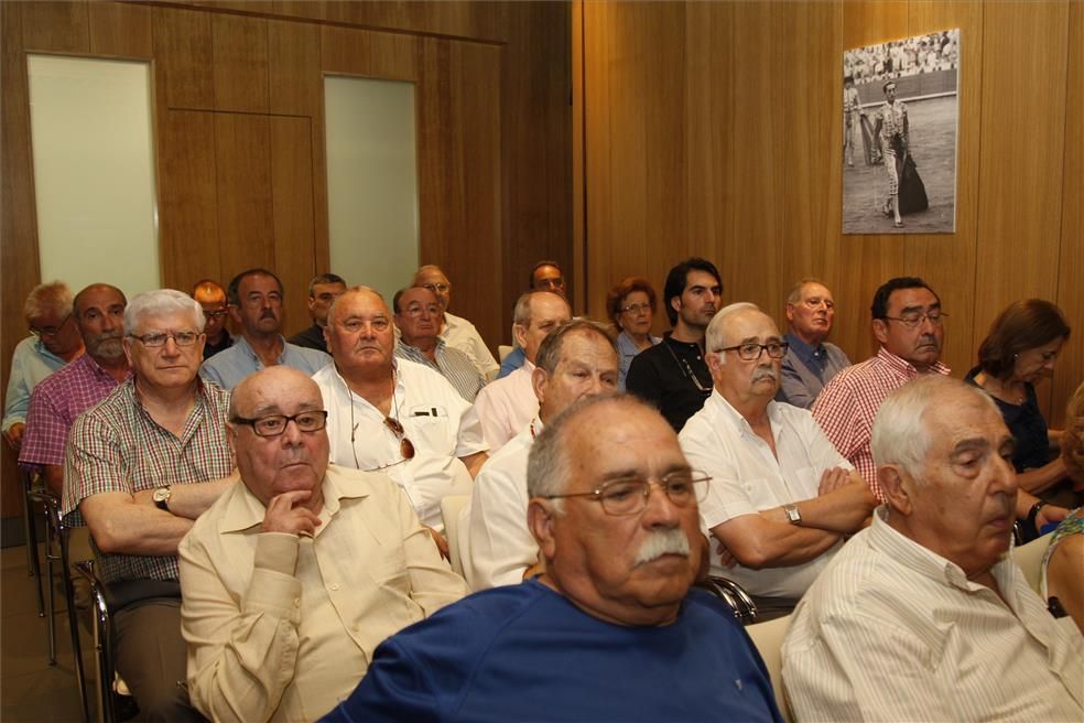 Fotogalería / Mesa redonda sobre Manolete en el centenario de su nacimiento