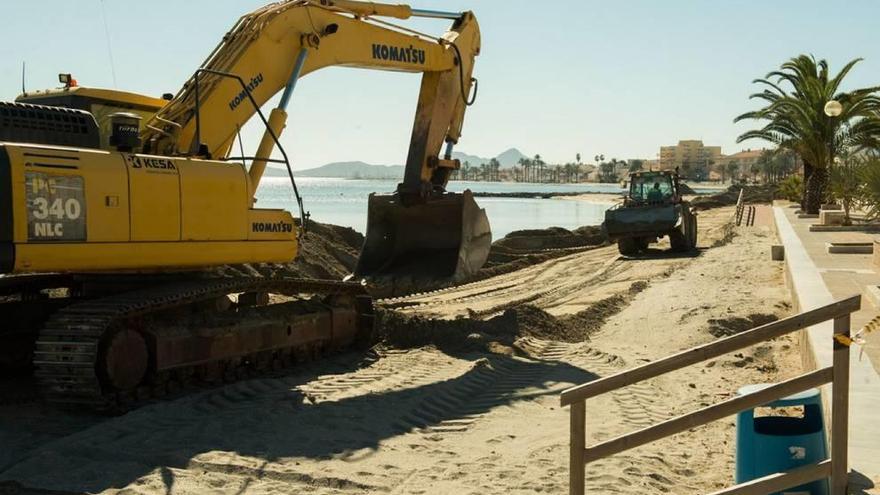 Medio Ambiente da el visto bueno para quitar el último espigón de Los Urrutias