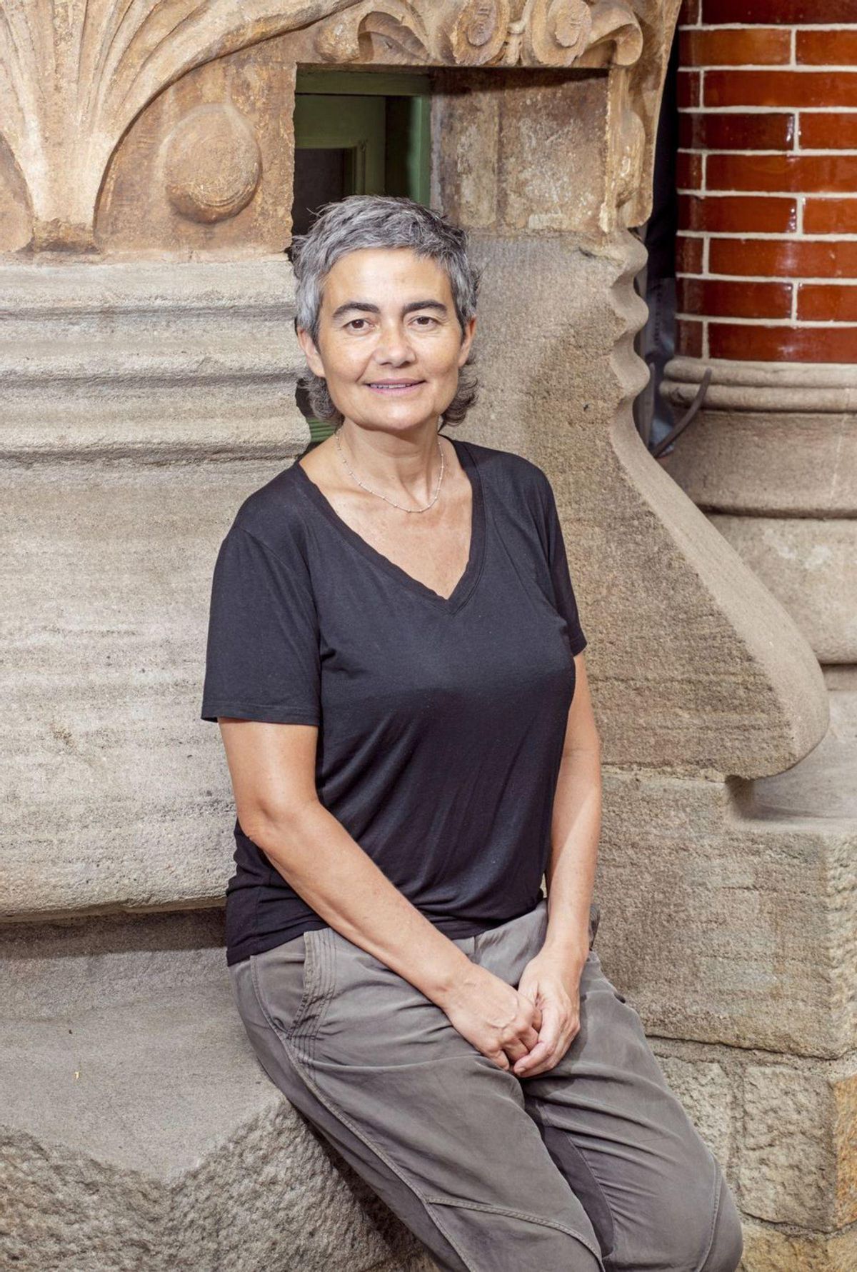 Elena Fernández Gamarra, psicòloga : "Una persona gran necessita sentir que encara aporta alguna cosa útil" Elena Fernández Gamarra, psicòloga : "Una persona gran necessita sentir que encara aporta alguna cosa útil"