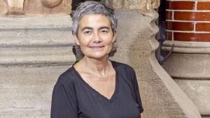 Elena Fernández Gamarra, psicòloga : "Una persona gran necessita sentir que encara aporta alguna cosa útil"