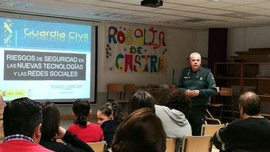 Una de las actividades de la Guardia Civil de Pontevedra. // G. Civil