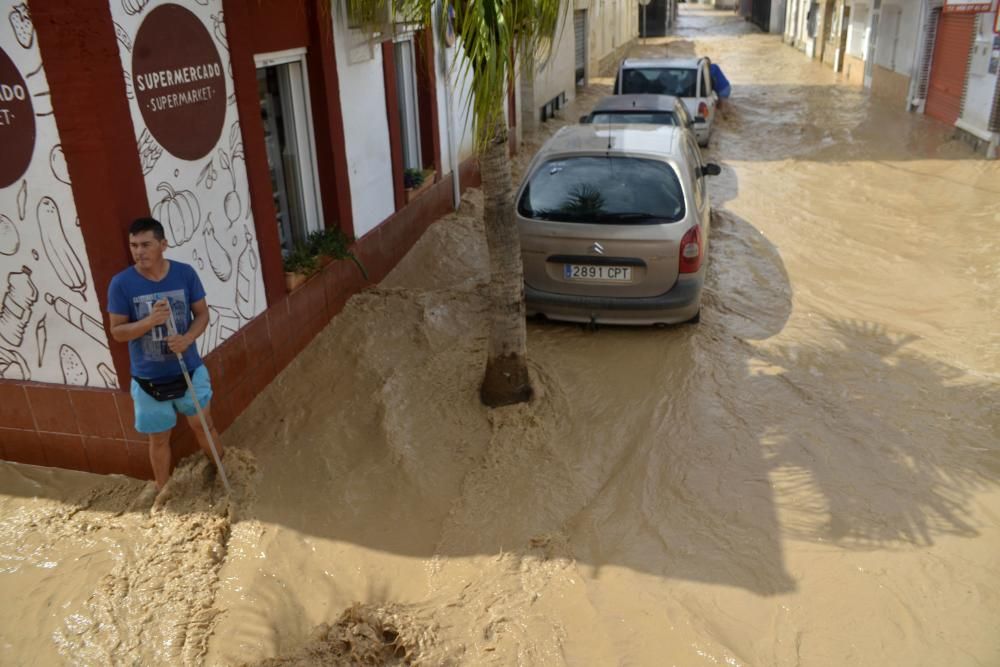 Gota fría en Los Alcázares: Inundaciones, rescates y destrozos