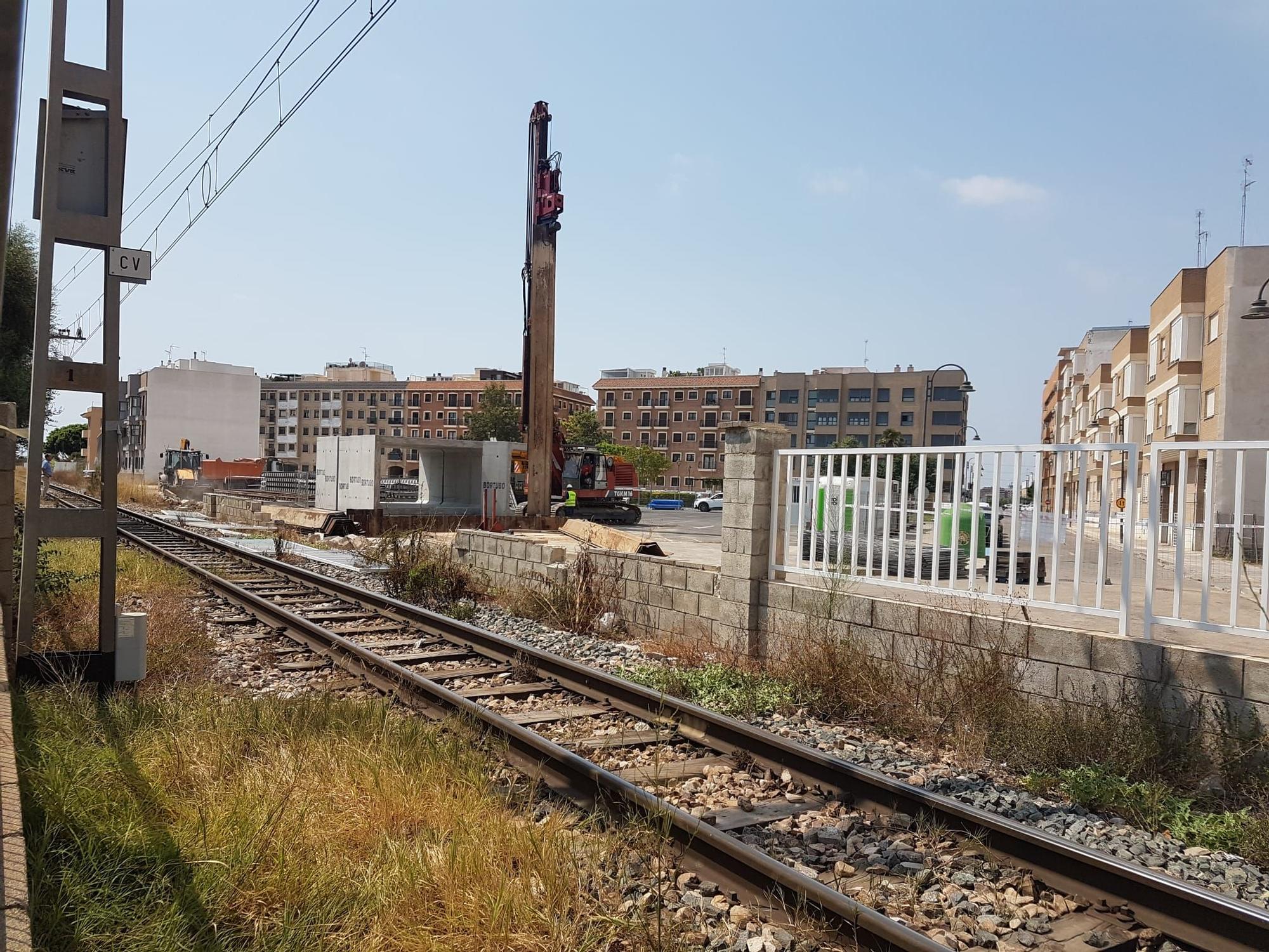 Comienzan las obras del paso inferior del metro en Meliana