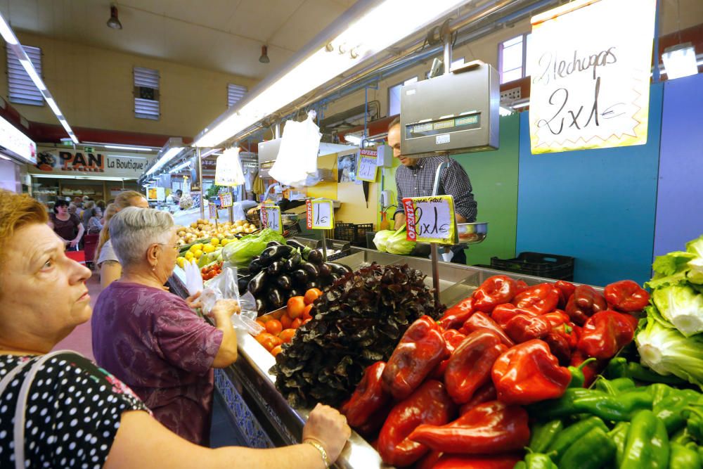 I Entrada de la Clòtxina y 60 aniversario del Mercado del Cabanyal