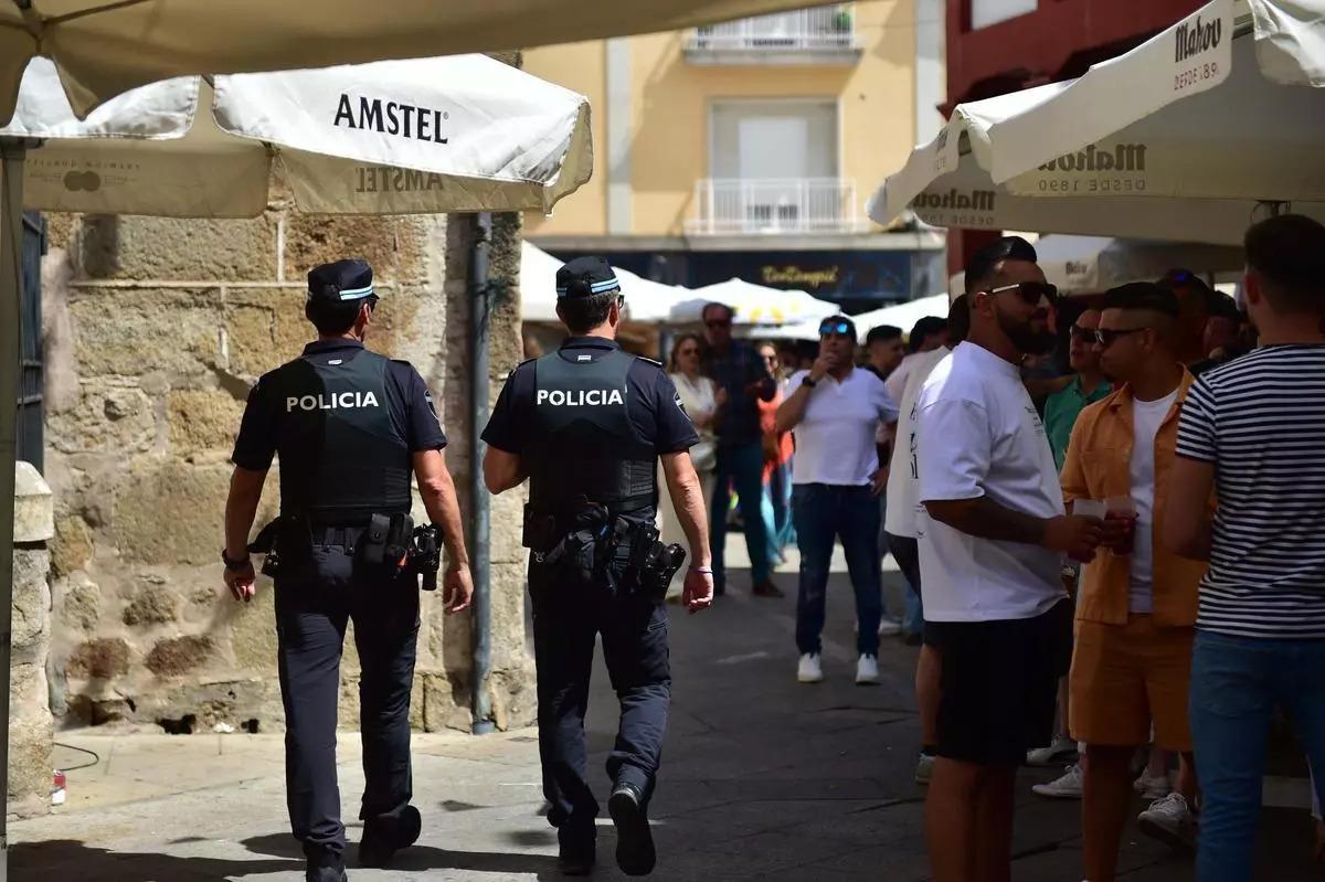 Policía Local de Plasencia, patrullando en la pasada feria.