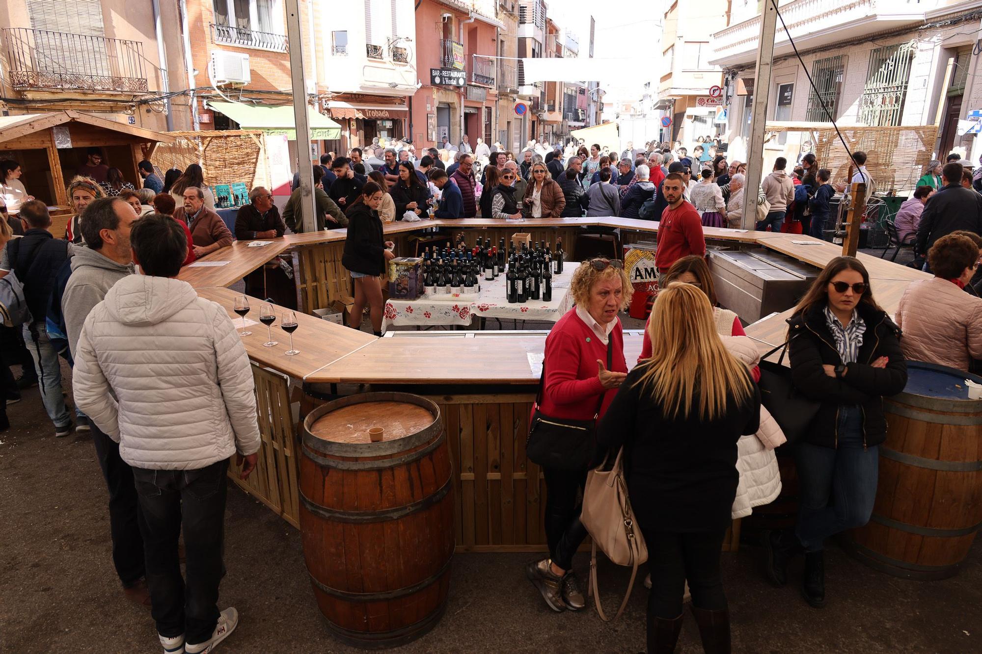 Las mejores imágenes de la multitudinaria fira de Cabanes