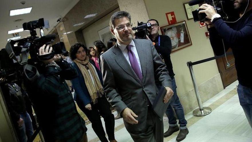 Catalá propone prohibir los indultos a corruptos que el PP rechazó hace un año