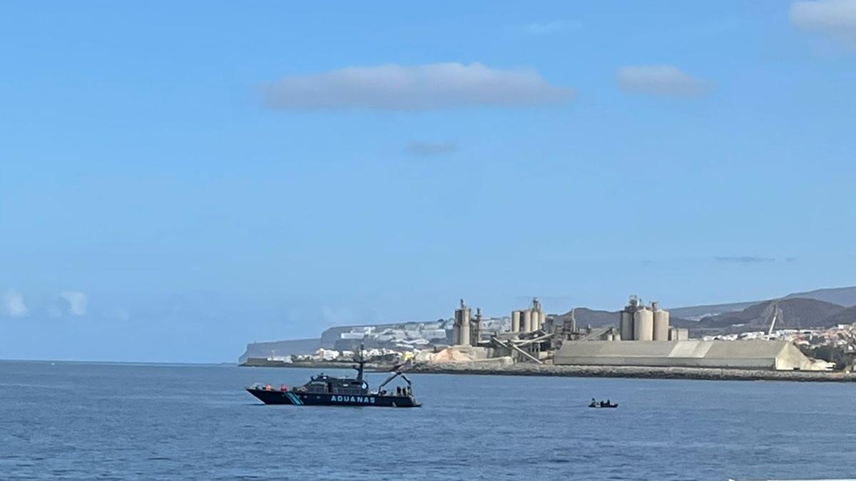 Ejercicios militares de la Armada en Pasito Blanco