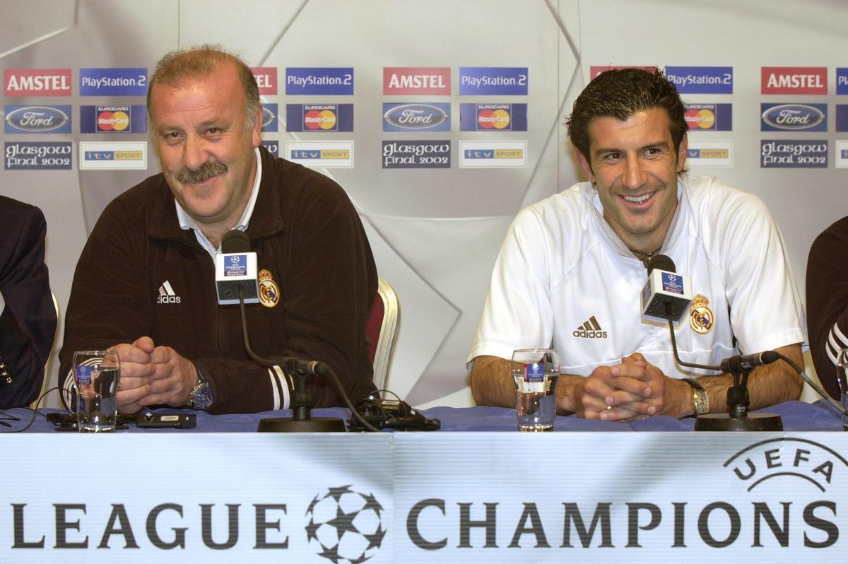 Figo y Del Bosque en rueda de prensa previo a un partido de UEFA Champions League