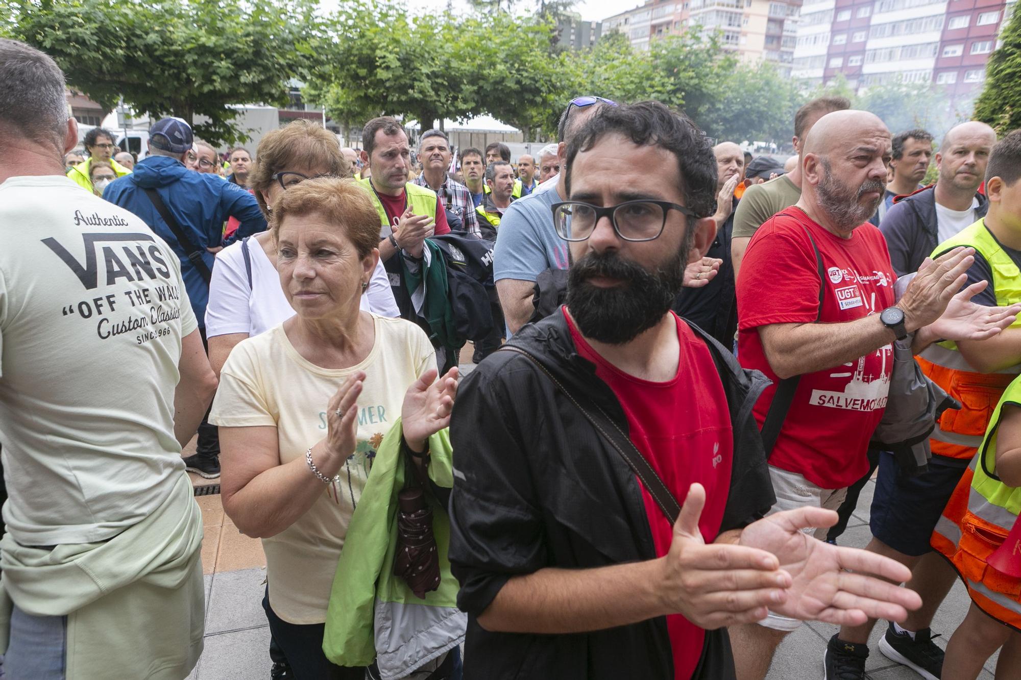 EN IMÁGENES: así transcurrió la marcha de los trabajadores de Saint-Gobain