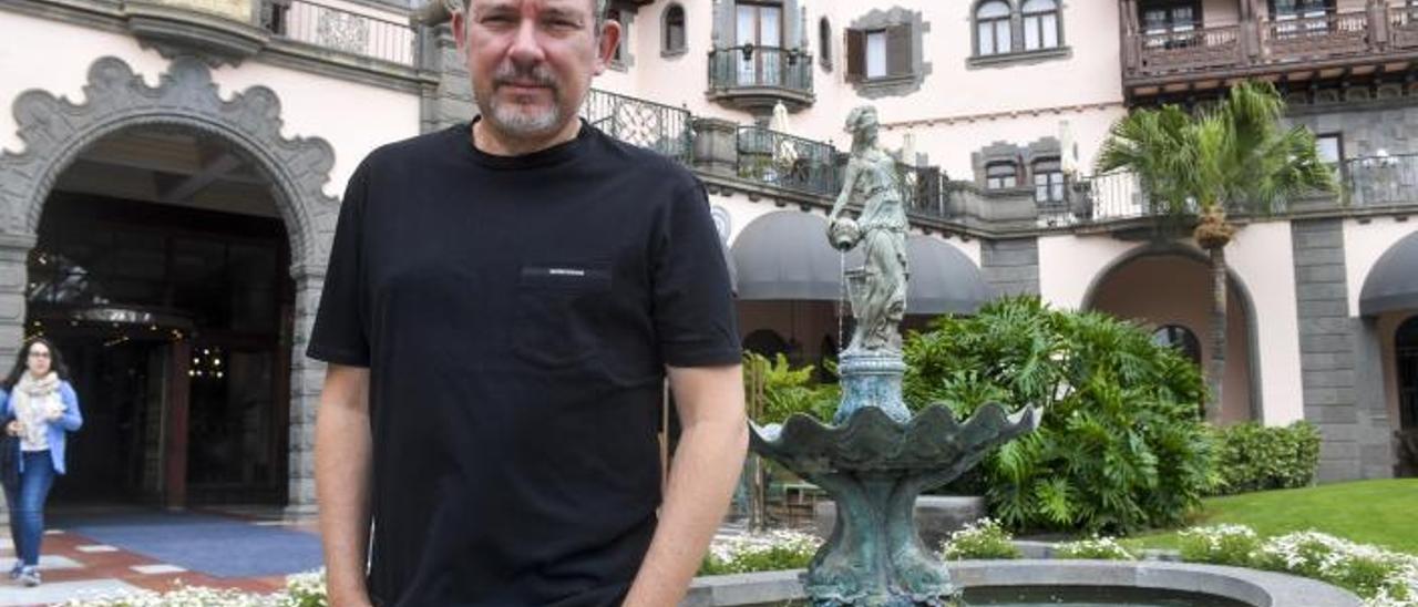 El chef Albert Adrià, en el hotel Santa Catalina de la capital grancanaria, este sábado.  | | JUAN CASTRO