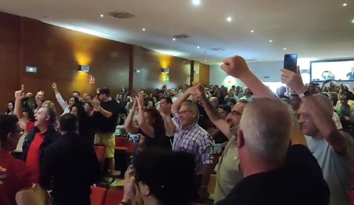Asamblea de trabajadores de la hostelería.