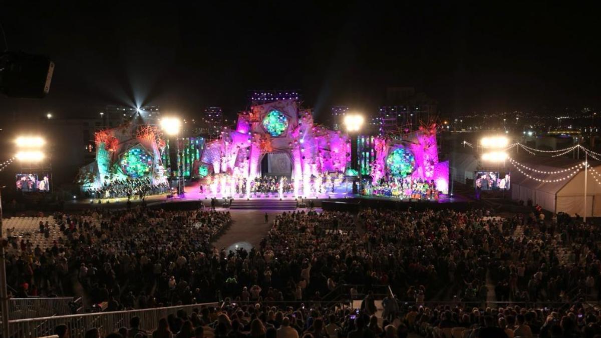 El escenario del Carnaval de Las Palmas de Gran Canaria 2024 durante el pregón.
