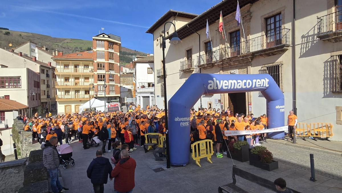 ¿Estuviste en la marcha Galbán de Cangas del Narcea? Búscate en la galería de imágenes.