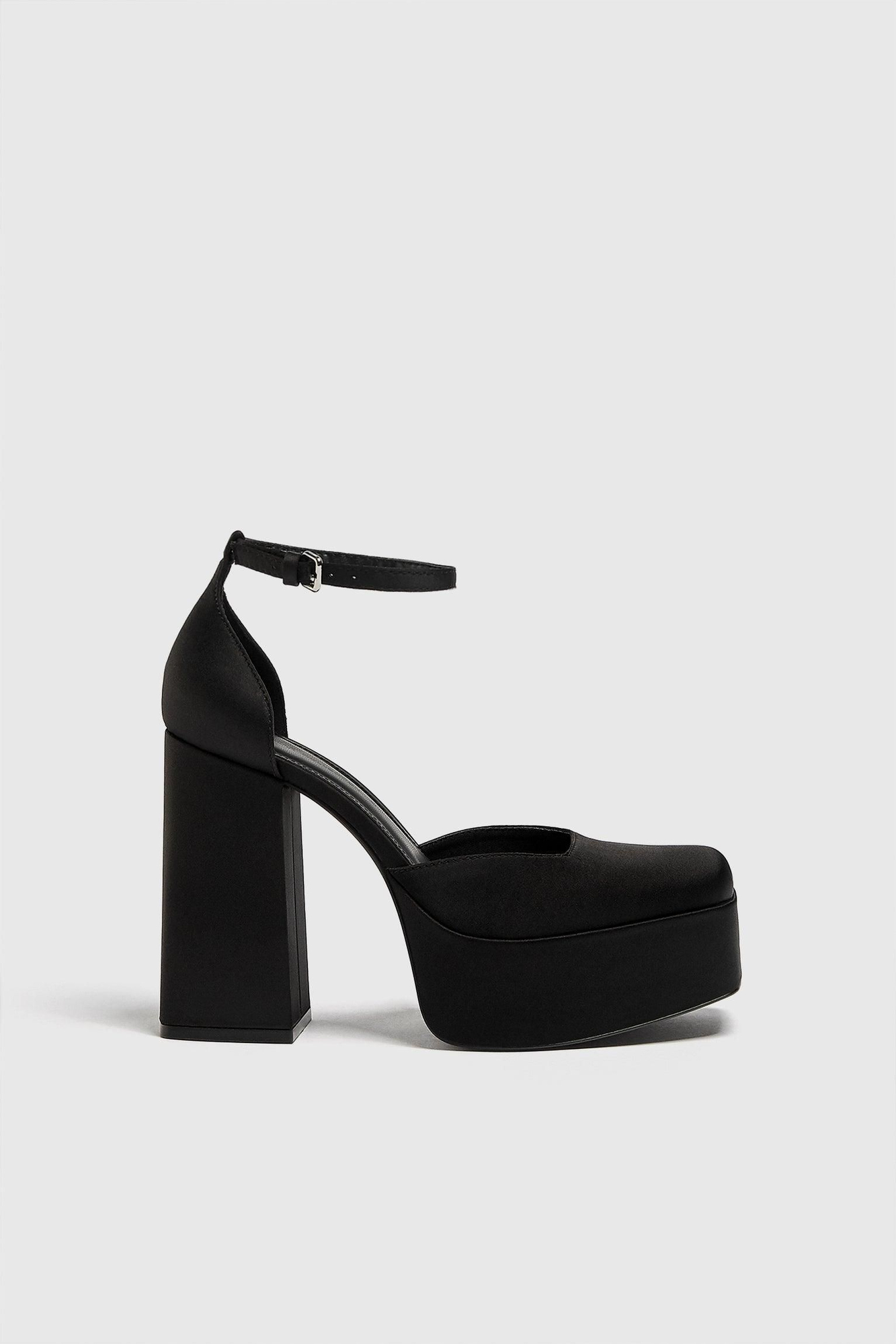 Zapatos tacón plataforma de Pull & Bear