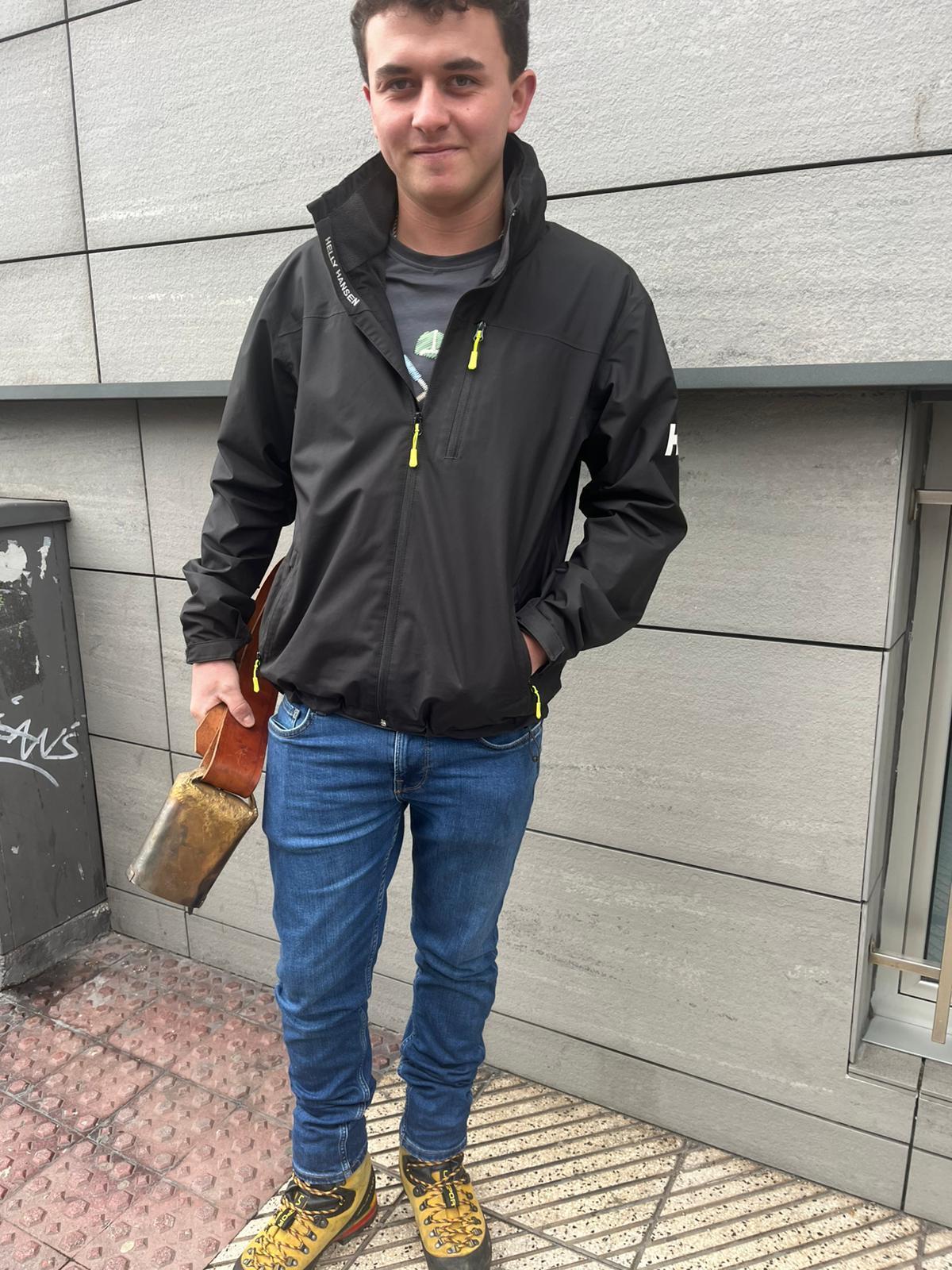 Jairo Prendes, ganadero del Sueve.