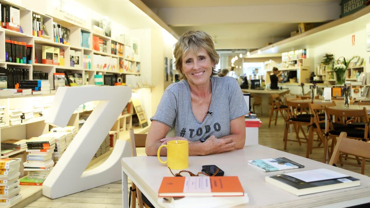 Mercedes Milá, en la librería +Bernat de Barcelona en la que se graba el programa 'Convénzeme'