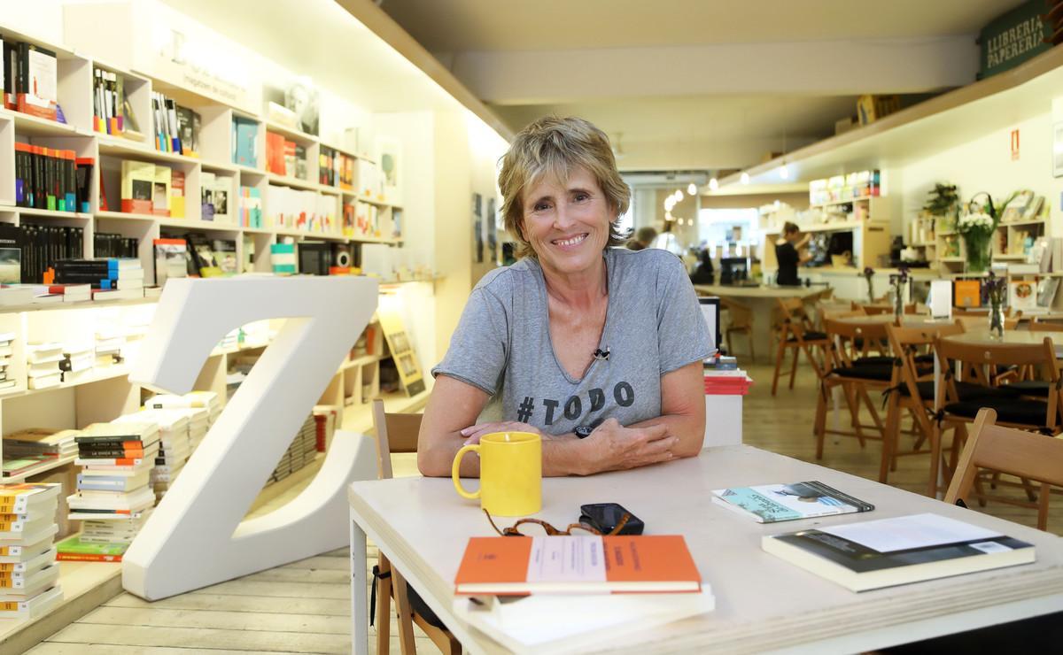 Mercedes Milá, en la librería +Bernat de Barcelona en la que se graba el programa 'Convénzeme'