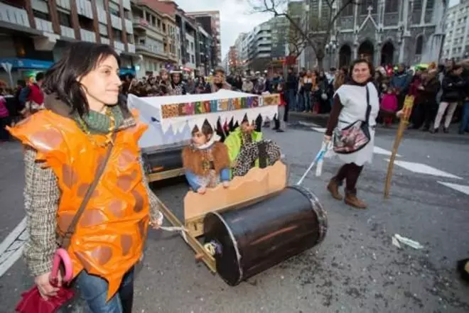 Desfile de Antroxu en Avilés