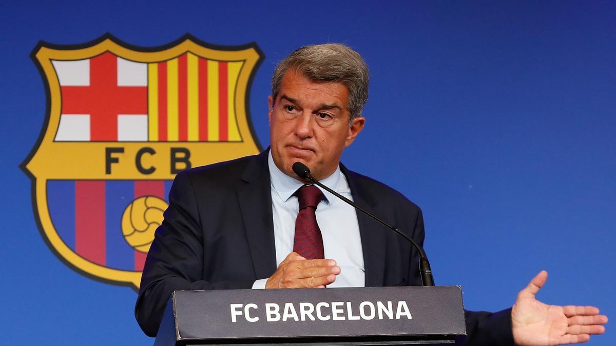 Laporta: "La plantilla no está cerrada"