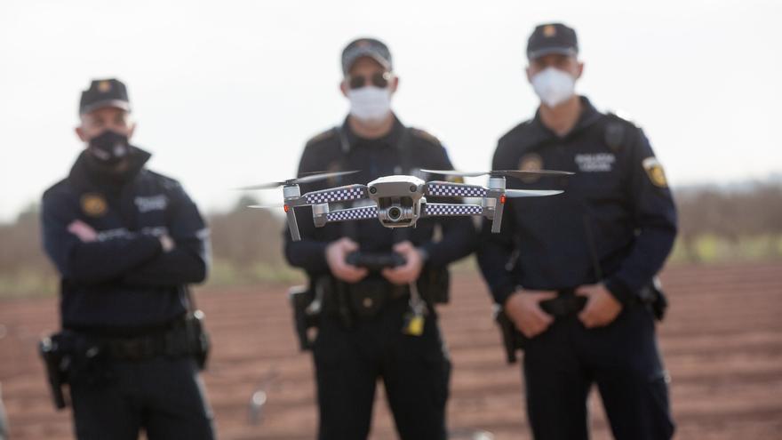 Bétera usa cuatro drones para evitar robos en la campaña de recogida de naranjas